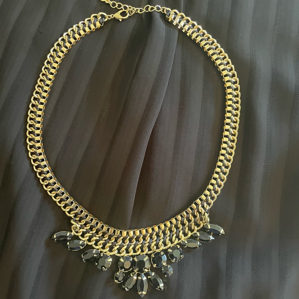 Guess necklace
